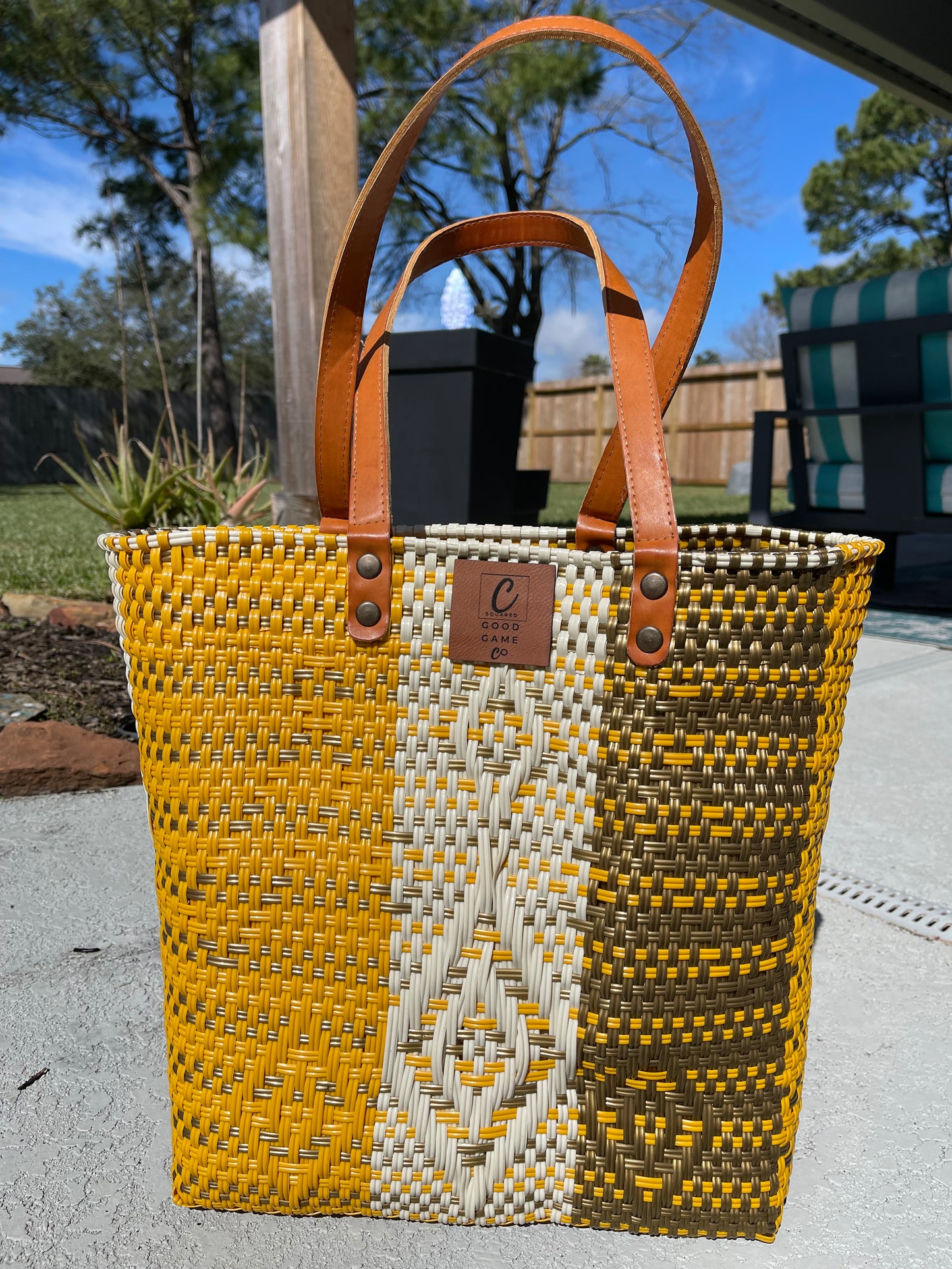 Yellow and bronze woven purse